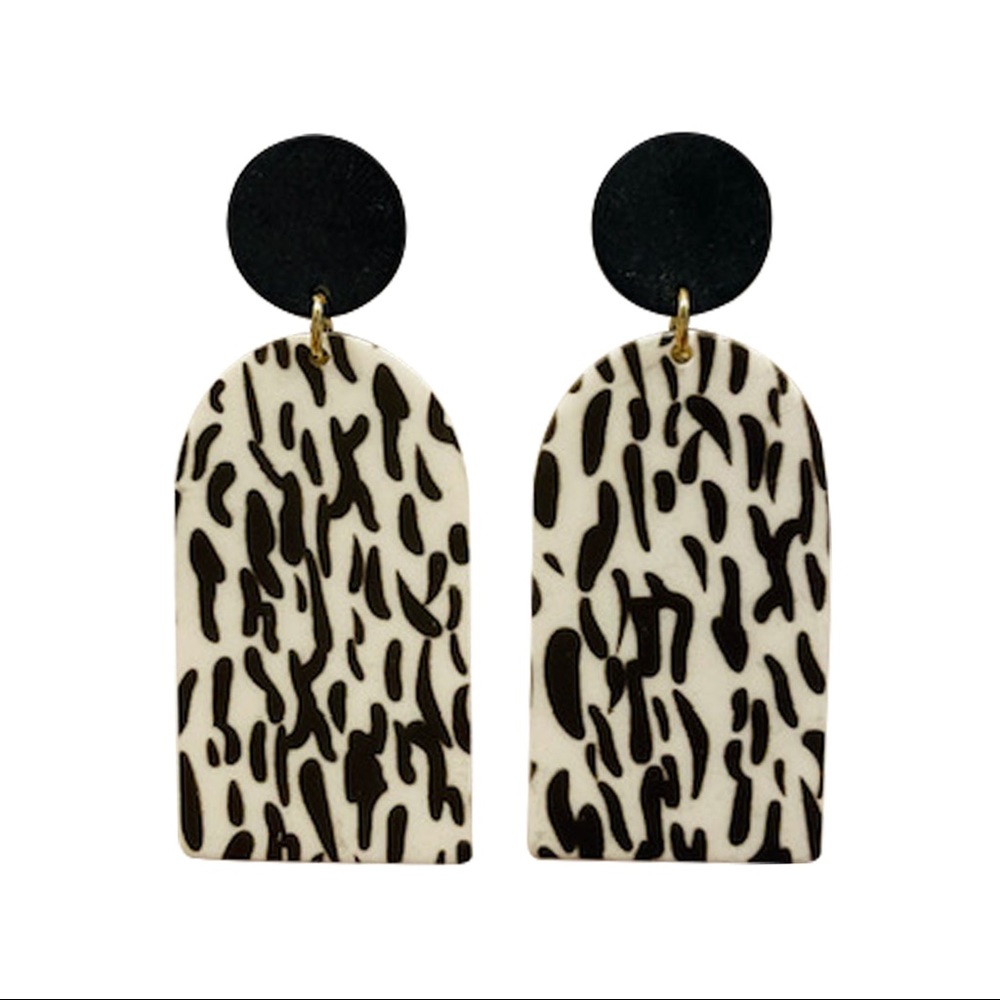 Speckle earrings